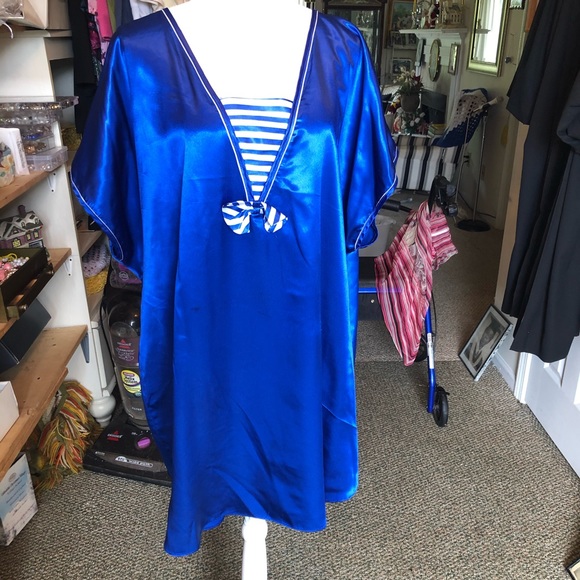 Pajama top - Picture 2 of 9